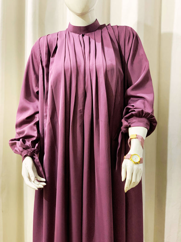 Purple abaya paired with matching watch and bracelet